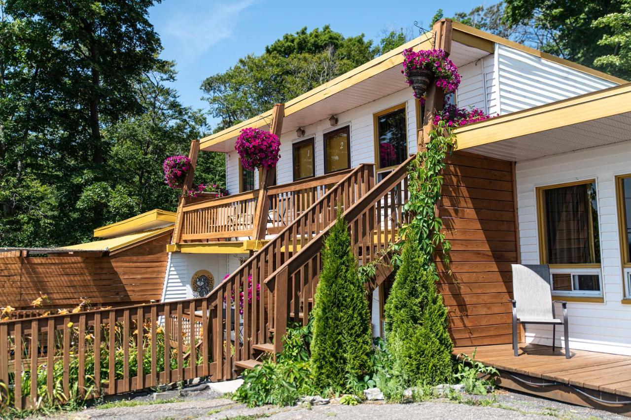 Motel Ile D'Orleans Sainte-Petronille Luaran gambar